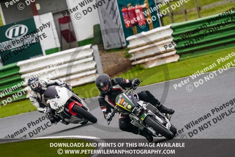 enduro digital images;event digital images;eventdigitalimages;mallory park;mallory park photographs;mallory park trackday;mallory park trackday photographs;no limits trackdays;peter wileman photography;racing digital images;trackday digital images;trackday photos